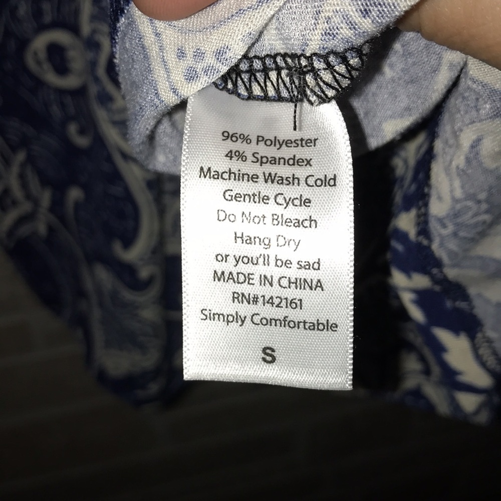 LulaRoe Raglan - Picture 4 of 5